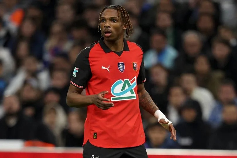 Liverpool Seal Permanent £55m Deal for French Defender Jérémy Jacquet