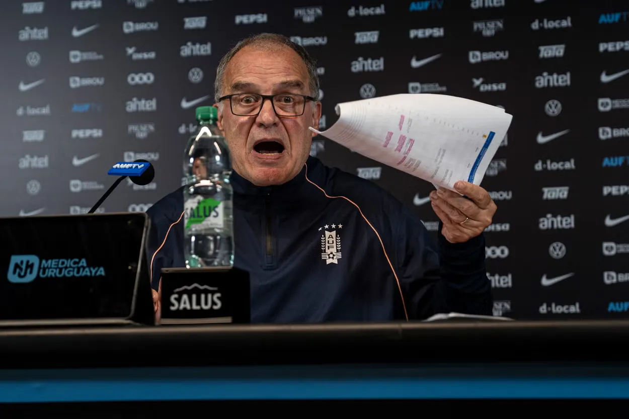 Marcelo Bielsa Steps Down From Uruguay Role in Explosive 100-Minute Press Conference