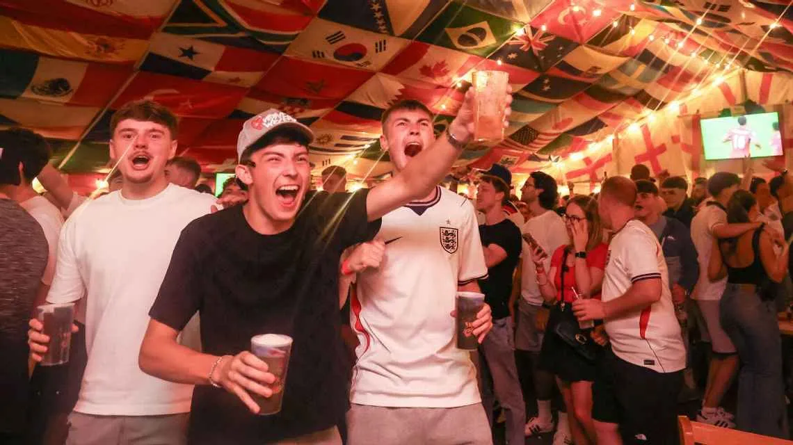 Pubs to Stay Open Until 5am for England's World Cup Last-16 Clash With Mexico