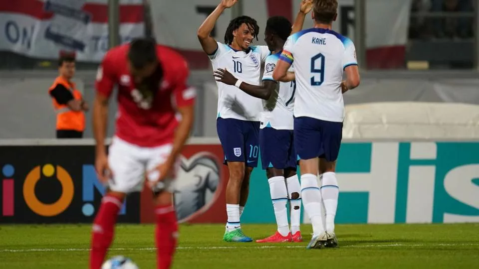 Goals and Highlights: Malta 0-4 England